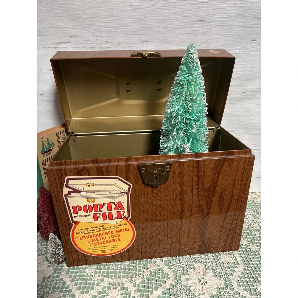 Vintage Wood Grain Litho Portafile Metal Box * Ballonoff * Ohio  Woodgrain File